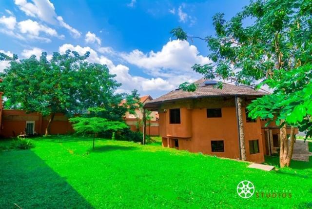 Trois Ore Residences & Green Earth Bistro Ibadan Exterior foto