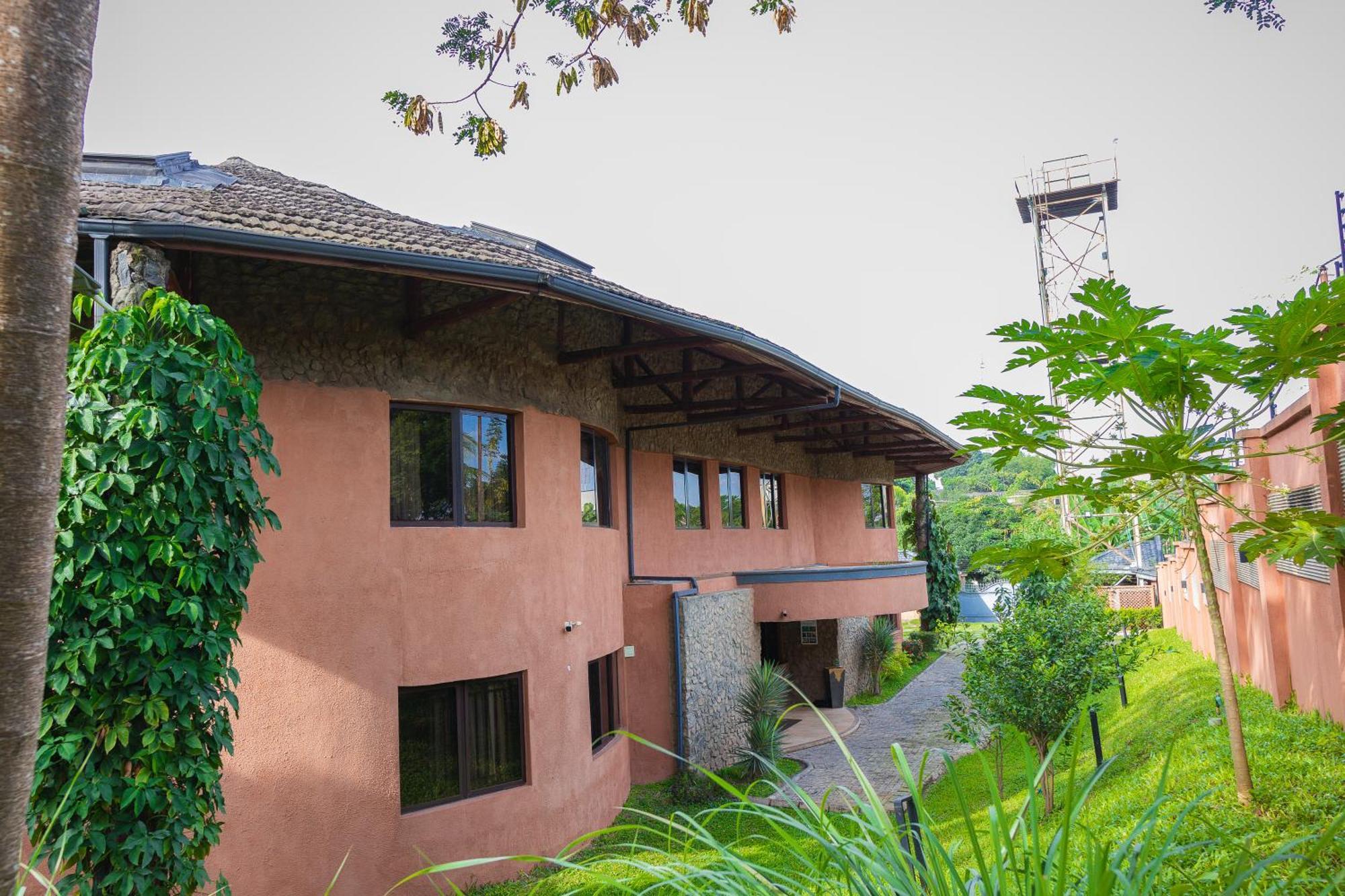 Trois Ore Residences & Green Earth Bistro Ibadan Exterior foto